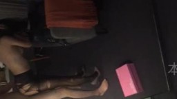 后入猛操爆裂黑丝高跟披肩女神 无套快速抽插爆精射在美臀上 站式后插视觉感太强 这骚货不狠操都对不起这丝袜