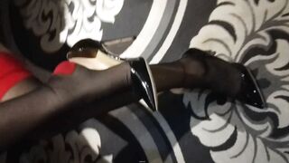 【网曝热门事件️网红女神】易直播长腿女神『小丝CC』线下约操榜一土豪啪啪性爱私拍流出 黑丝后入