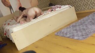 【为国争光乌克兰约炮】约操身材不错的乌克兰美女 逼紧人骚 喜欢骑乘啪啪 连操两炮 小腿干抽筋了