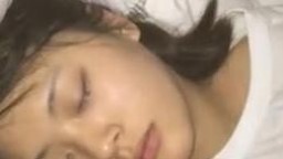 迷奸了壹個超清純漂亮的美眉 射了好幾次 高清露臉