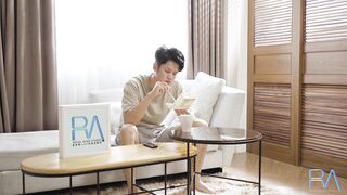 皇家华人 性感爆乳小护士到府采集精液 打疫苗送口交 粗硬肉棒深喉核酸检测 狂刺蜜穴浇淋白皙肉体