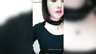 结婚、生过小孩、离异的最骚美少妇：爆乳大奶、勾引外卖小哥哥，倾述真情流泪，太苦啦，如何一招招引诱美团小哥沦陷！