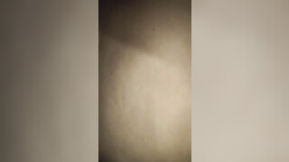 【91第一深情】酒店约操嫩妹，身材纹身蹲地口交，主动骑乘操大屁股，站立后入爽翻