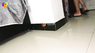 果冻传媒 GDCM034 新来的室友是我初恋 旧情燃烧淫交续爱 黑丝情趣开腿爆肏超爽淫穴 李蕊