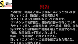 《绝版重磅经典收藏》CP界天花板女厕隔板缝洞中特写偸拍超多小姐姐美少妇方便亮点多尿尿一条水柱貌似是个处女 (1)