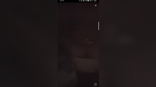 魔手外购 疯狂抖音美女露点自慰PK精彩万分 当街玩跳蛋潮吹宛如瀑布 抖友互动玩弄乳粒 真空表演精彩露点[ (4)