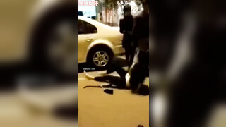 抓奸集锦-特精甄选第一现场街头扭打吃瓜围观 赤裸裸床上被逮还有被割屌的 各色良家女神狼狈瞬间 (251)