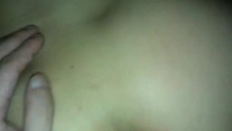 百度云泄密流出视图貌似村姑模样在城里混得不错的少妇自拍艳照和激情视频流出