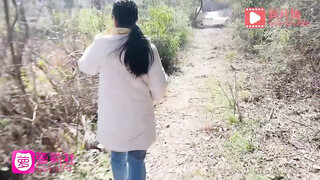 巨乳少妇 嘉洛 欠债不还被拉到小树林，殴打强奸！
