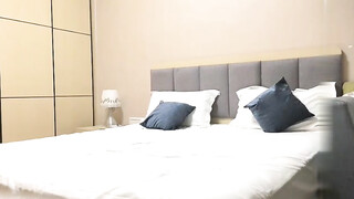 外围女探花大舅哥酒店约炮高速抽插丰满极品外围女，迷恋长腿黑丝