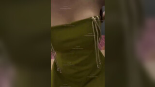 大奶熟女 身材不错 在家被无套输出 内射