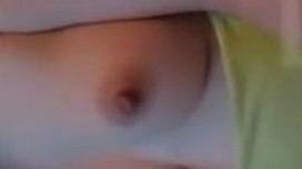 高質量大保健系列-好身材的漂亮輕熟女技師幫小哥擼完事後邊拍邊聊天