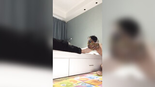 勾引直男做黄金s系列：狗奴花钱请直男上门喂黄金