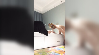 勾引直男做黄金s系列：狗奴花钱请直男上门喂黄金