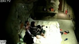 偷拍花內褲男帶嬌小女友到樣子有點陰森的情趣酒店開房妹子說害怕要抱一抱哈哈倆人貌似口活不錯