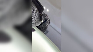 商城饰品店跟随偷窥漂亮小姐姐 皮肤白皙 屁屁饱满 肉丝小内内超诱惑