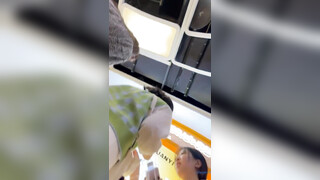 商城饰品店跟随偷窥漂亮小姐姐 皮肤白皙 屁屁饱满 肉丝小内内超诱惑