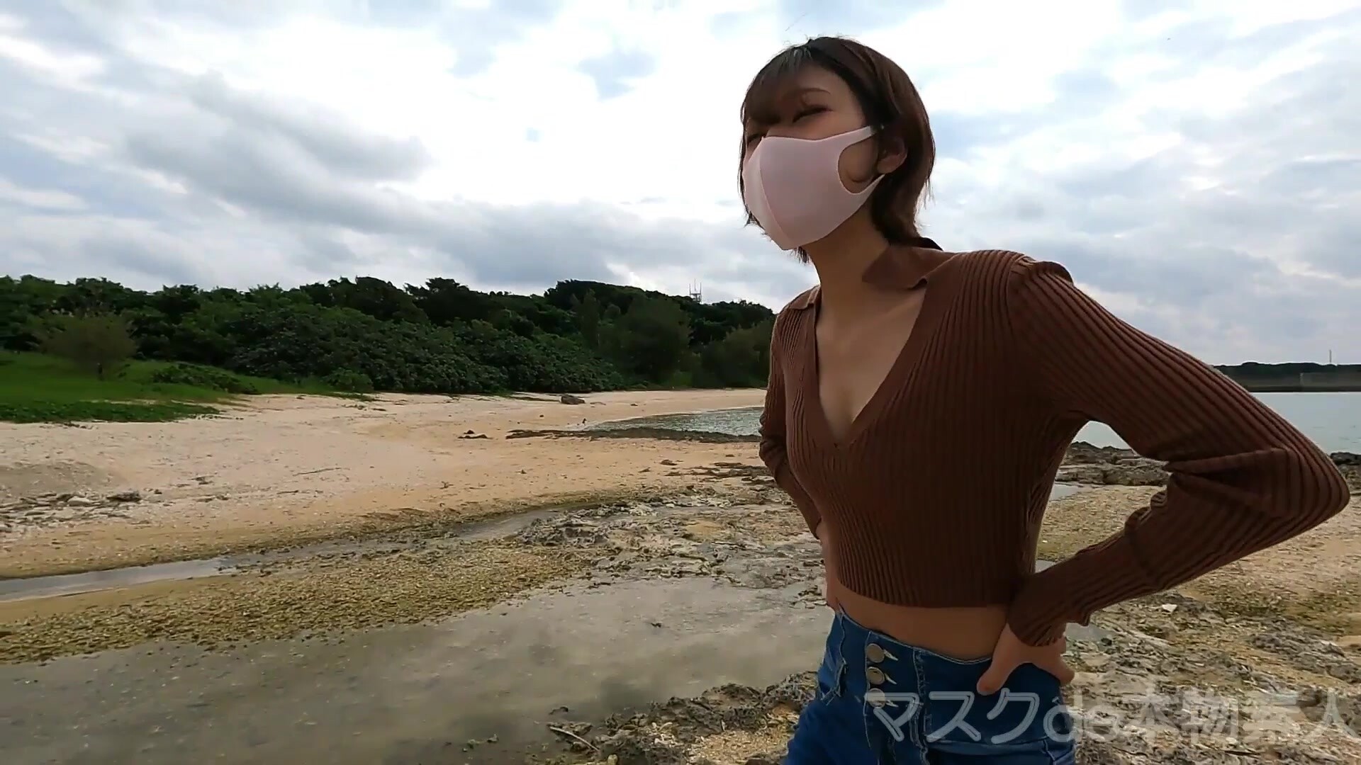 (HD1080P)(マスクde本物素人)(fc3146653)ット超絶美人ママから-乳が飛び散る！！水着、制服、１８才、-乳、ゲロ！！『個人撮影』個撮３０７人目 (1)