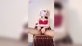 极品反差女神小仙女姐姐〖暗里着迷〗震撼福利，魔鬼身材奶油肌肤 同事眼中的高冷女神 实际是一只反差骚母狗！ (1)
