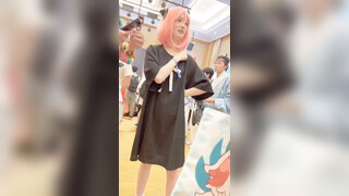 跟随偷窥清纯美眉 身材娇小皮肤白皙 小屁屁很性感