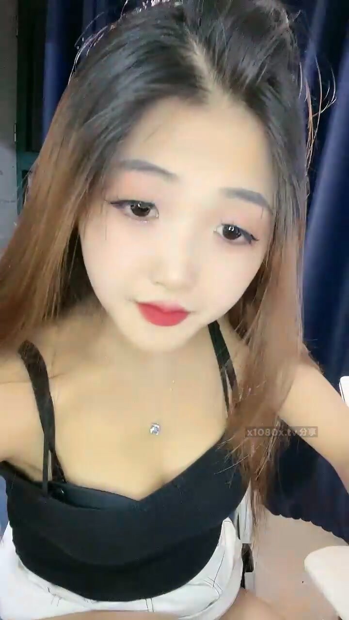 情色主播 粉嫩小萝莉 (2)