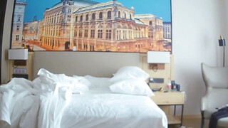 【zhuodetwi】真实约炮反差学生妹，211大三校花，白花花的肉体，小淫娃床上刮目相看