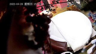 《萤石云破解》中年大叔情趣酒店约炮极品身材的美少妇各种姿势啪啪