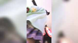 商城跟随偷窥JK美眉 细长腿 小内内 青春的气息
