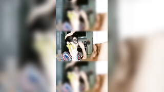 【真实母子乱伦】超强剧情！接着老公电话被儿子强行口交操逼，刚开始还拒绝
