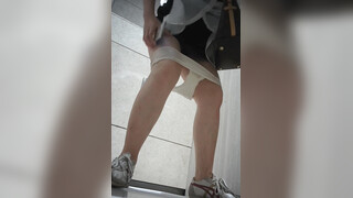 穿透明内裤的肥B鲍鱼小姐姐这么性感勾引谁呢