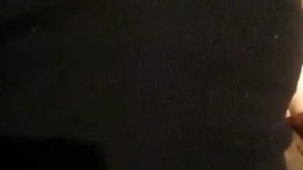 和女友在家裡做愛，忍不住射裡面了！