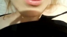和女友在家裡做愛，忍不住射裡面了！