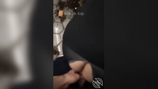【极品母子通奸】妈妈的丰乳肥臀 给老妈安排开档瑜伽裤 户外人前玩露出 太刺激了上山打野炮 后入被榨内射