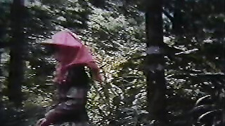 【台湾三级】茶山春色B