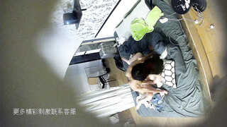 【酒店偷拍】学生妹和男友开房，深夜啪啪，清秀可人身材一流，主动含鸡巴真热情！