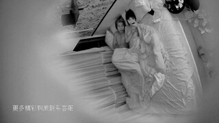 【酒店偷拍】极品身材学生妹独自等男友一天，来了就马上干一炮，偷窥佳作必看！28日清早和男友裸体吃早餐后啪啪