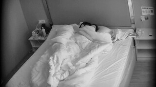 【安防极品】一对高学历情侣，女孩臀极品，我很喜欢，女的长相清纯，男友斯文，对白清晰