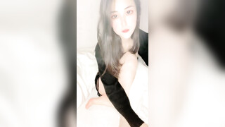 【葡萄皮】核弹！校花女神~20小时宿舍大秀~这身材绝了~喷血强推~美妙尤物 (3)
