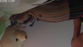 小区气质美女少妇打牌输钱太多趁老公出差让我到她家床战肉偿,还特意拿出老公新买的情趣衣,干的淫叫不止.国语!