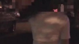 唯美MV风格露出达人萍萍系列第4部 开档丝袜无下装夜行大马路