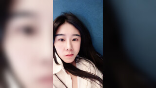 【小碧晨】兄弟们神似张碧晨奶子超级大，开朗健谈，活泼爱笑大尺度话题不断，掰逼粉嫩 (3)