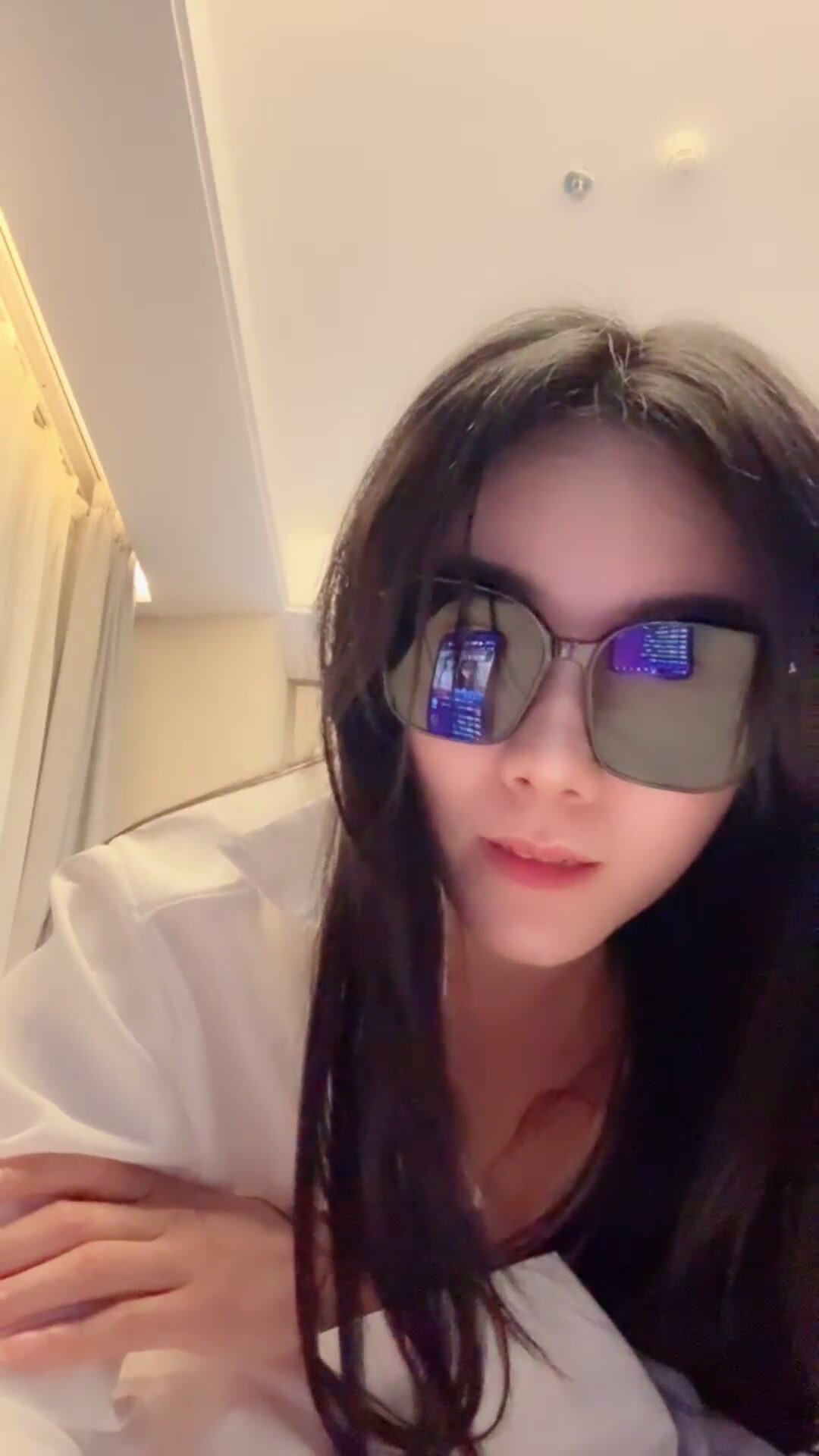 【小碧晨】兄弟们神似张碧晨奶子超级大，开朗健谈，活泼爱笑大尺度话题不断，掰逼粉嫩 (3)