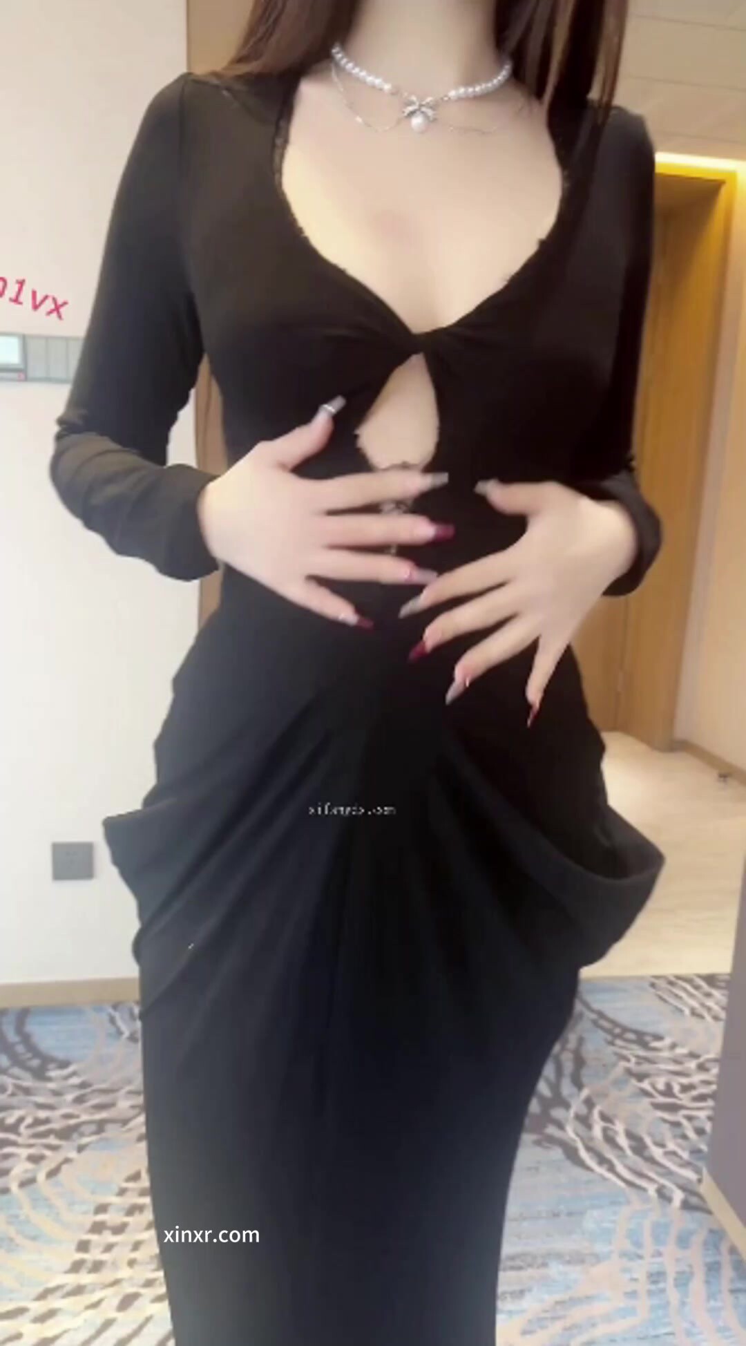 秀人网 candy糖糖高颜值极品美女 大尺度三点全漏作品！1