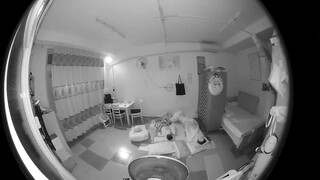 黑客破解家庭网络摄像头偷拍年轻夫妻的日常性生活少妇半夜总是 迷迷糊糊被舔逼一顿操 (3)