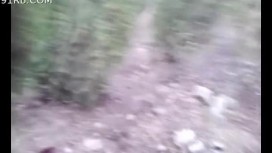 云盘泄密-外貌白皙清纯骨子淫骚的大学美女和男友出租屋各种肏逼后又到郊区树林里野战后人啪啪,屁股真性感!