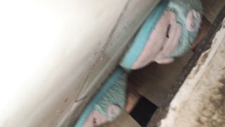 国内厕拍大神潜入某青年文化宫舞蹈培训班女厕偷拍美眉嘘嘘