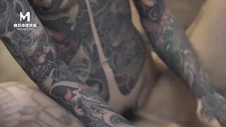 麻豆传媒映画最新出品国产AV剧情 刺青師2 冷艳刺青師性爱成瘾高潮再起720P高清版