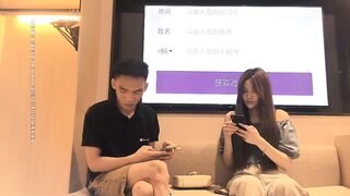 高颜值大长腿妹子，近距离拍摄舔奶扣逼，口交上位骑乘大力猛操