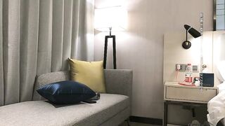 小宝寻花约了个白衣清纯甜美妹子，舌吻互摸口交上位骑乘抽插猛操