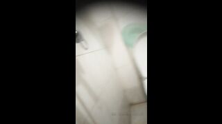 个体老板经济型小旅店嫖妓妹子质量上层一对车灯又挺又大兴奋至极粗大肉棒狠狠干妹子爽的尖叫还让快点